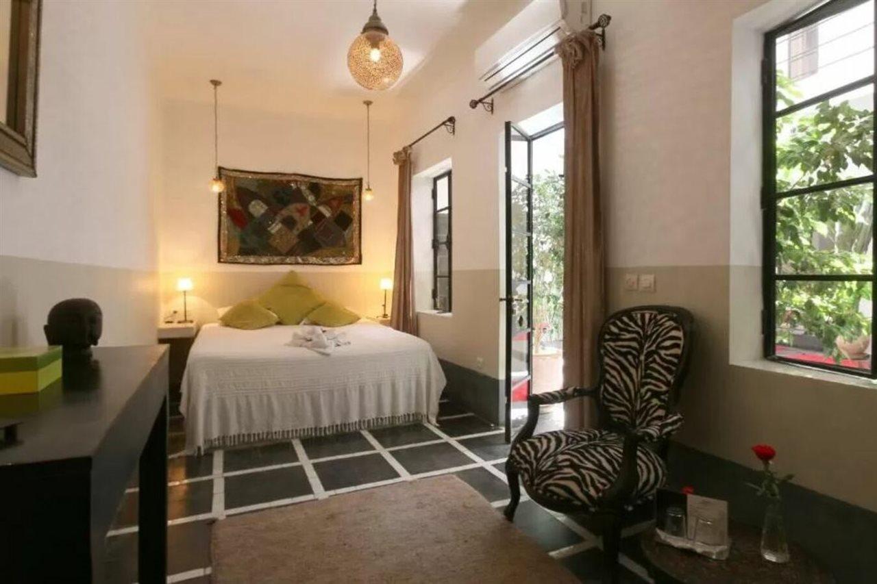 Riad La Parenthese By Sashema Marrakesh Bagian luar foto
